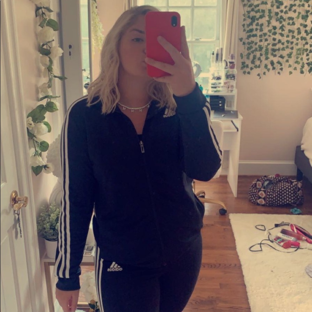 Meet your Posher, Dakota